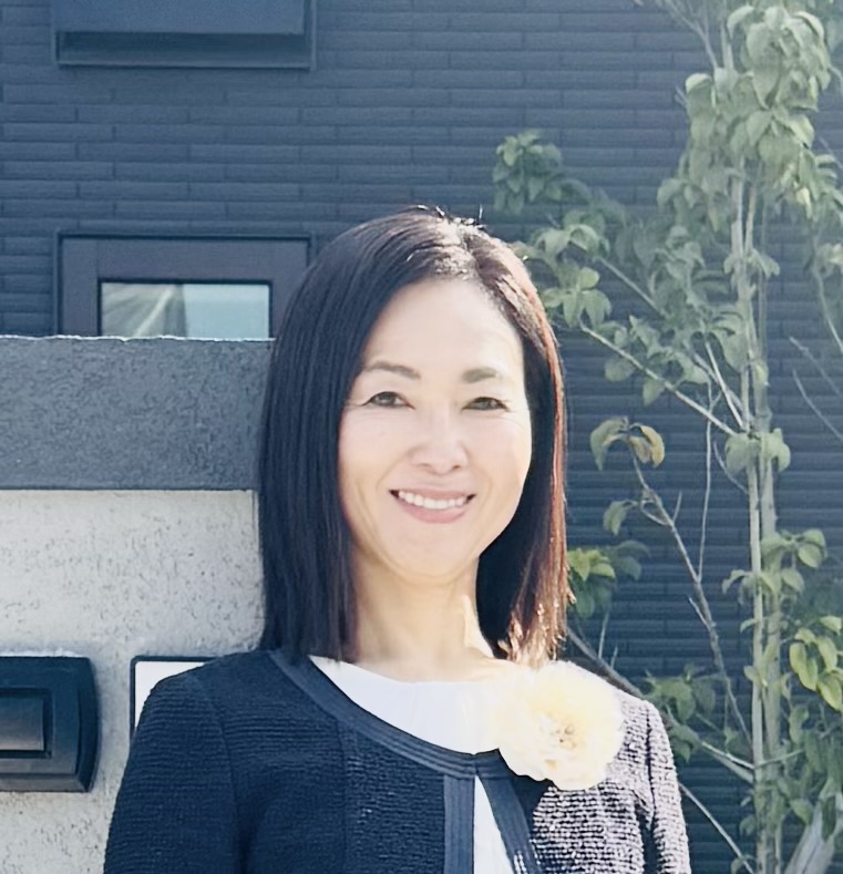 マミ社会保険労務士事務所 代表 マミ